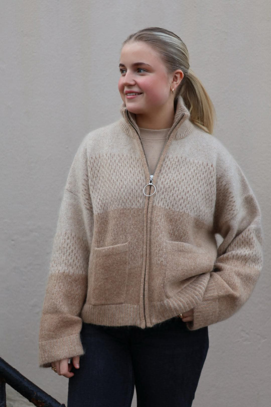 Holzweiler Knit Jacket Holzweiler Striped-pattern Zipped Holzweiler Knit Jacket Holzweiler Striped-pattern Zipped