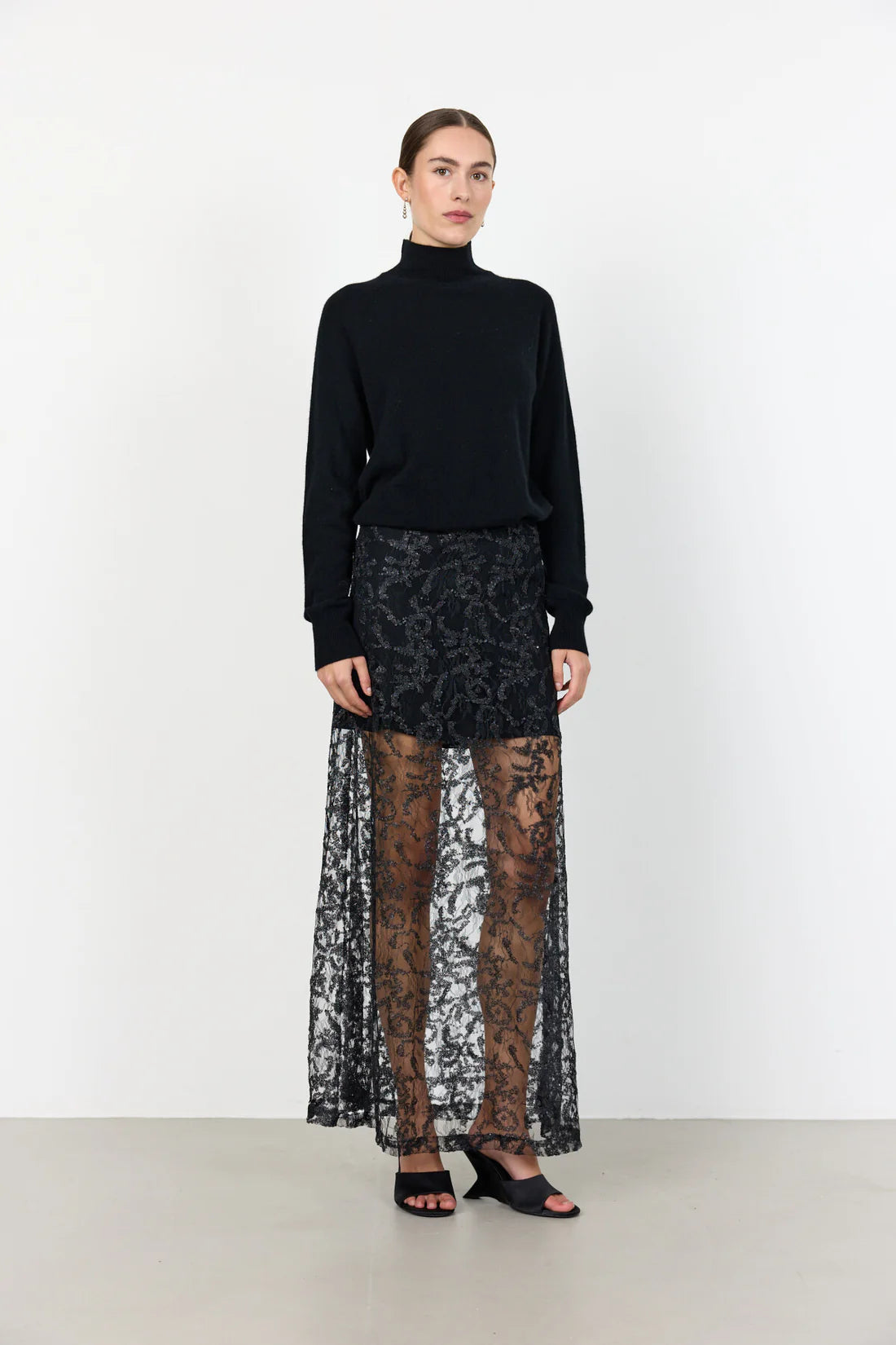 Oyster 2 , Black