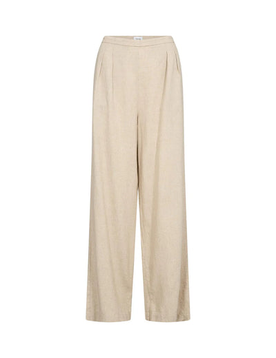 Naja 37 Pant, Natur