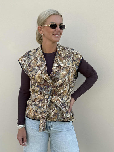 Oz Wired Vest, Ecru