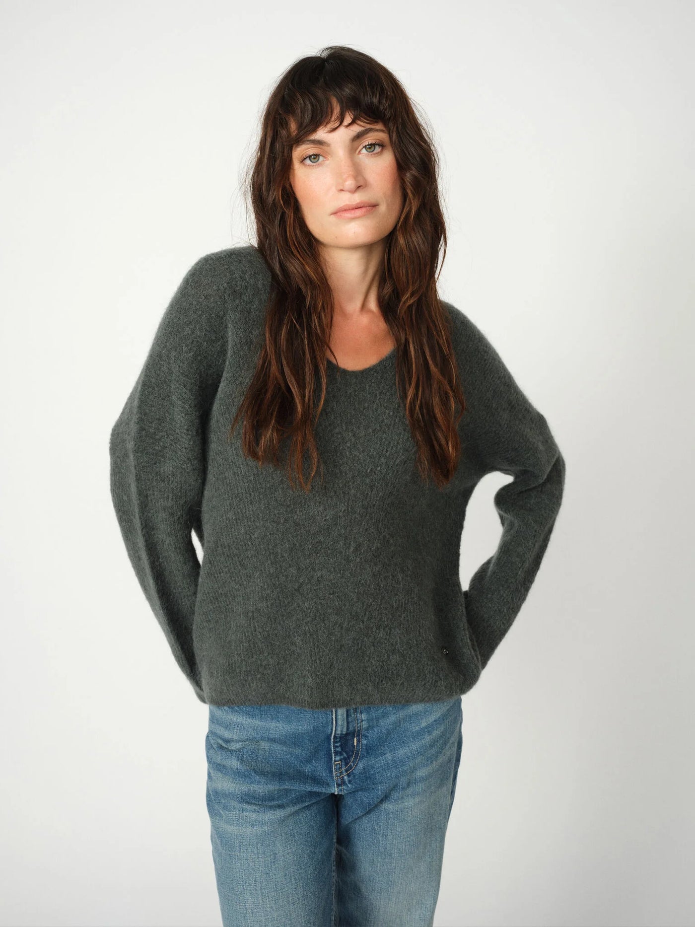 Thora V-Neck Knit , Urban Chic