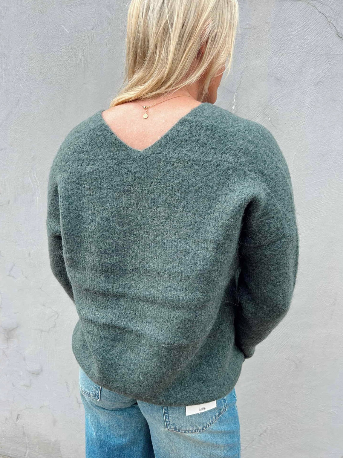 Thora V-Neck Knit , Urban Chic