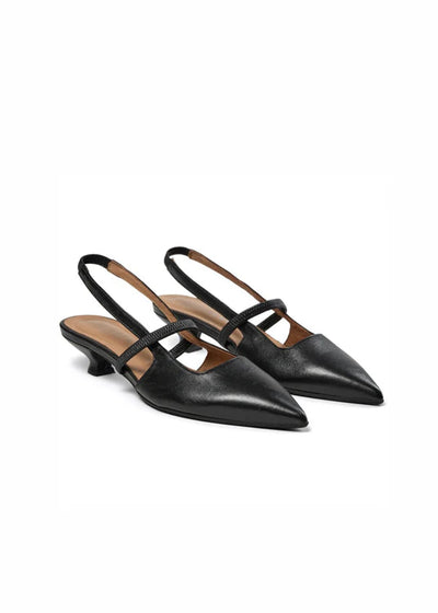 Aurelia , Black