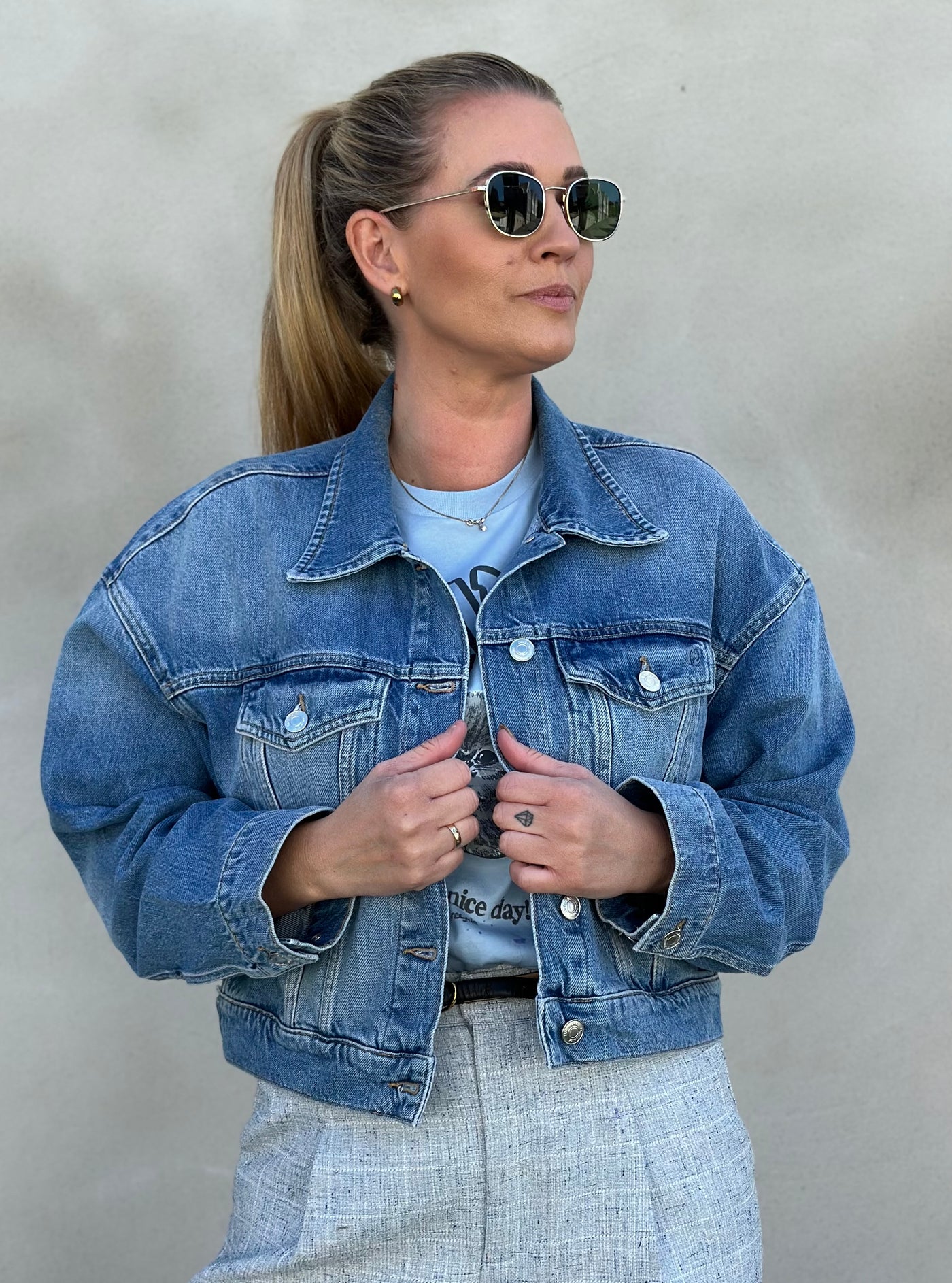 W. Cropped Denim Jacket Lt. Blue