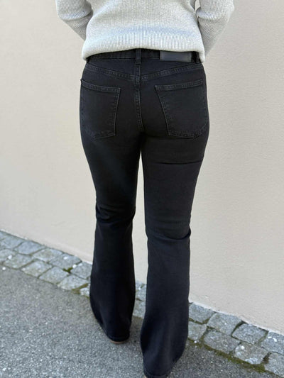 W Low Jeans, Black Washed