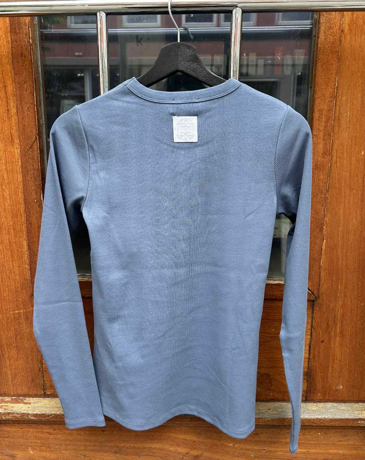 Numbia 3, Blue