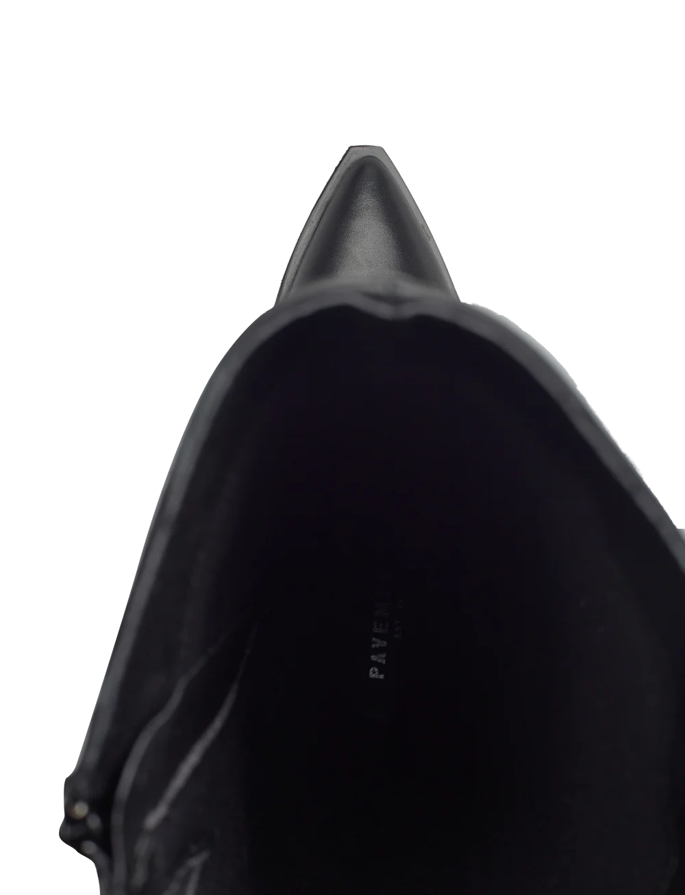 Marthe , Black