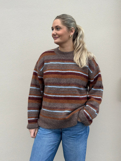 Fluffy Stripe Crew, Brown Stripe
