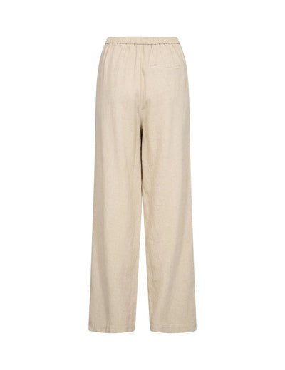 Naja 37 Pant, Natur