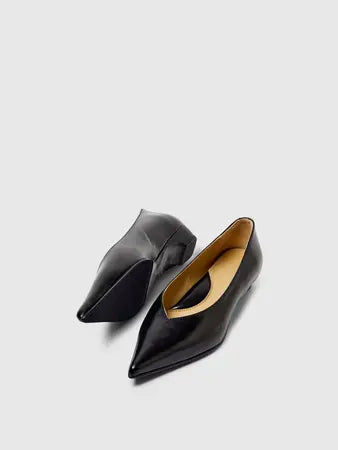 Isla Leather Pump, Black