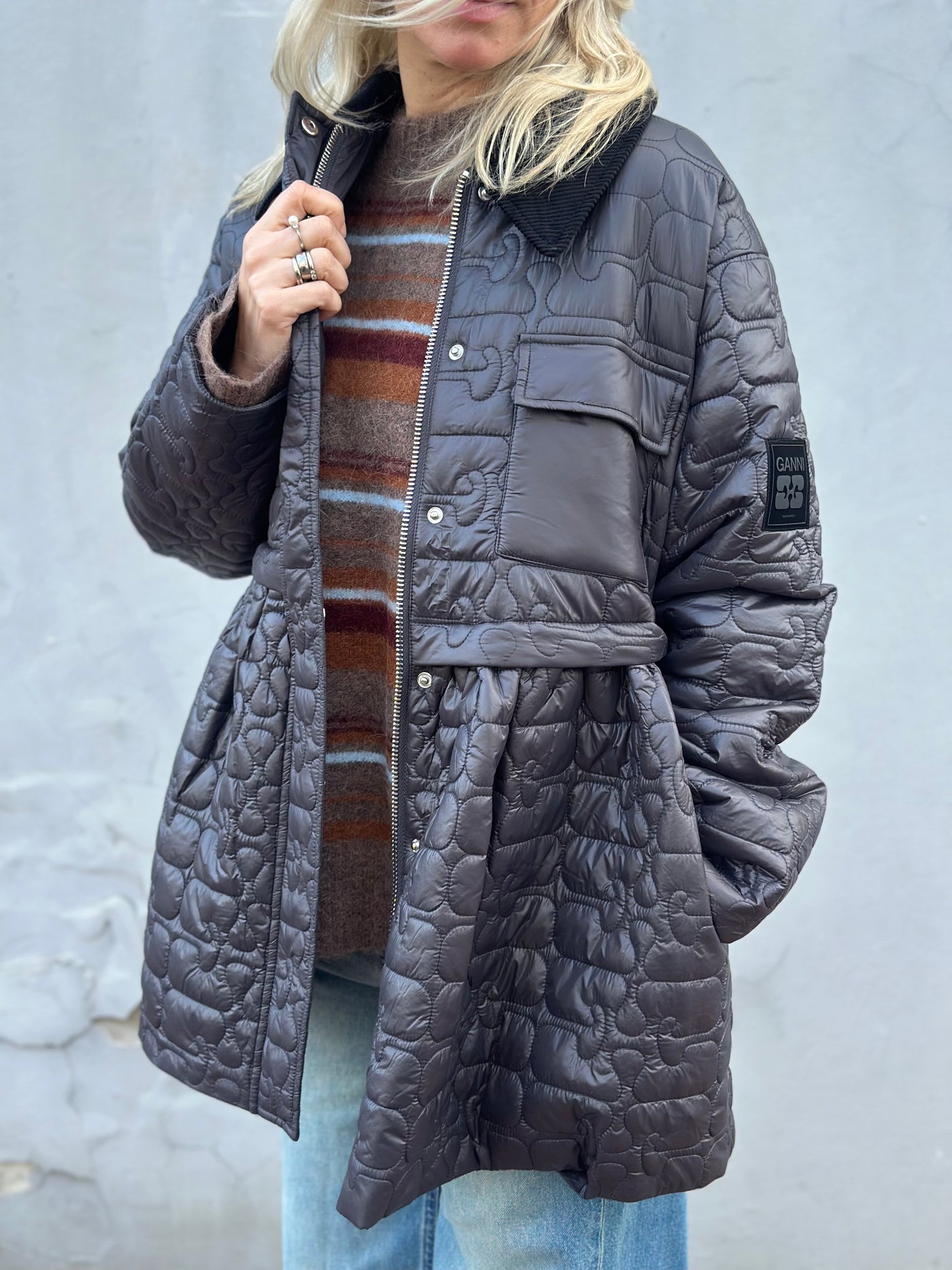 Shiny Quilt Midi Jacket W. Flare, Phantom