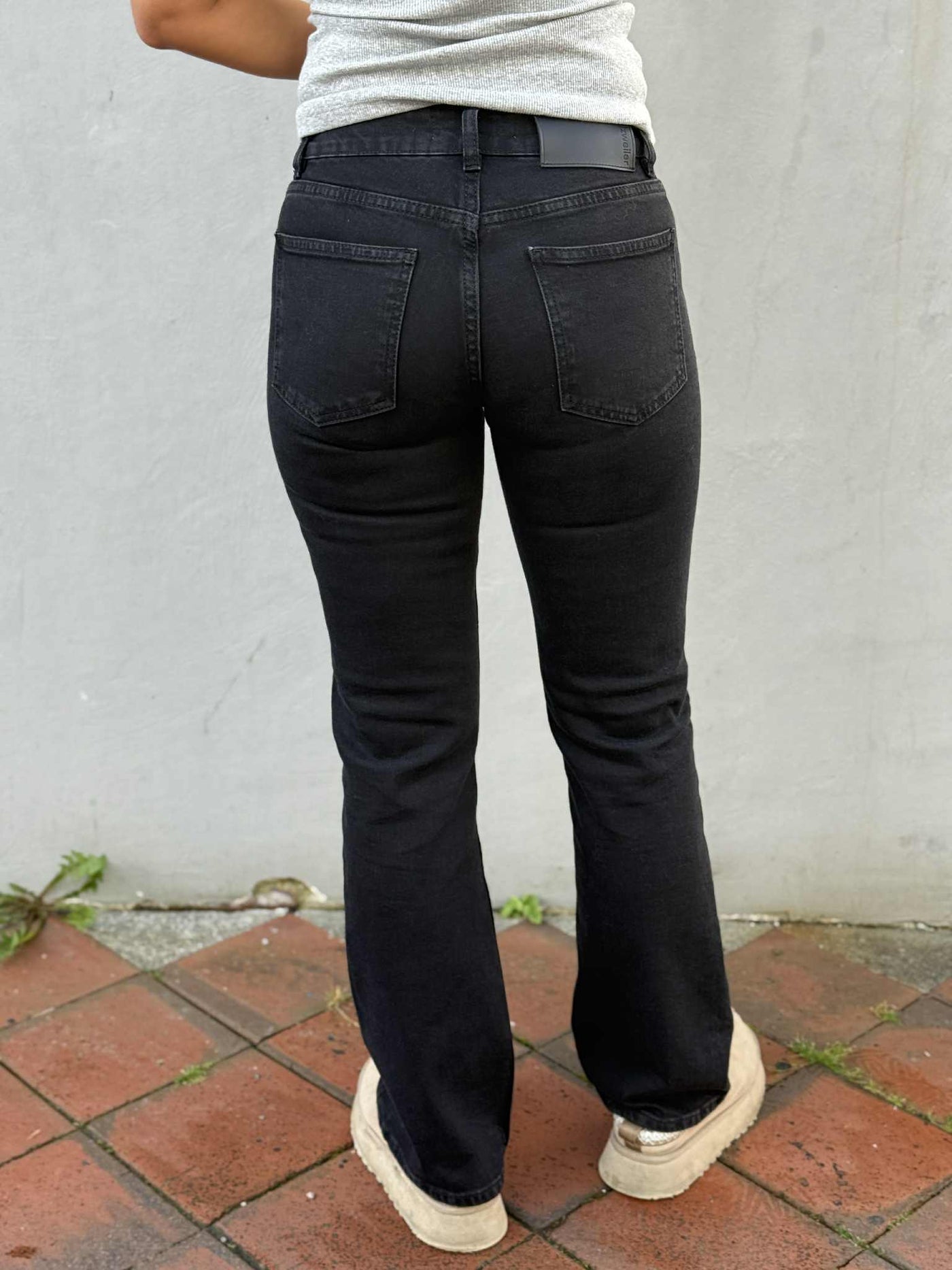 W Low Jeans, Black Washed