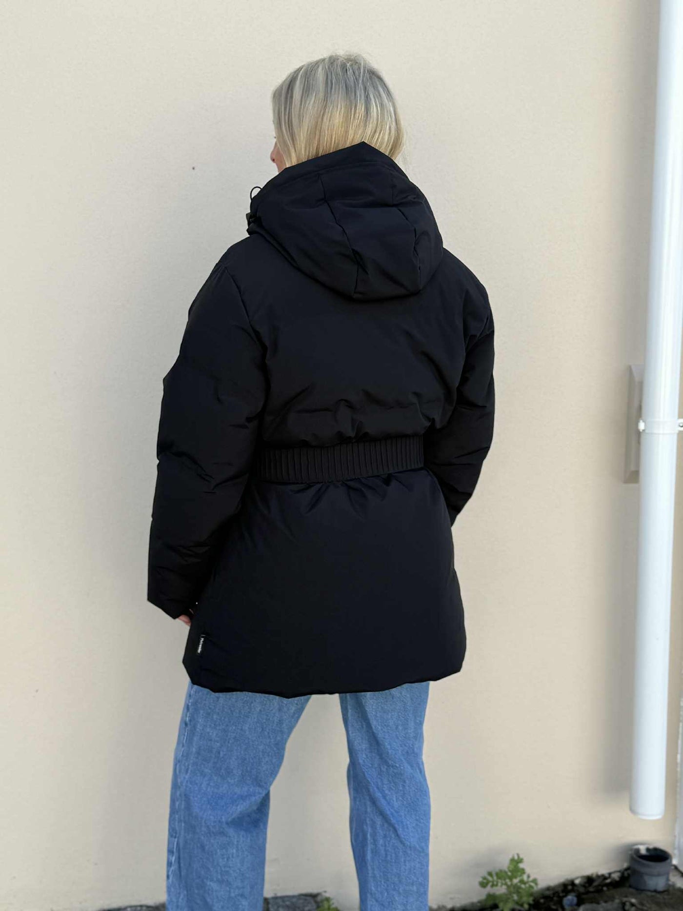 Besseggen Light Down Jacket , Black