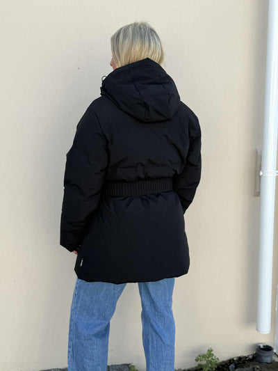 Besseggen Light Down Jacket , Black