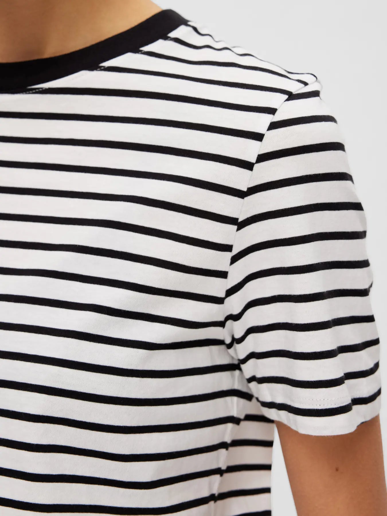 MyEssential SS Stripe O-neck Tee, Black/Bright White
