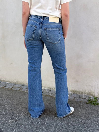 W. Low Jeans, Mid Blue
