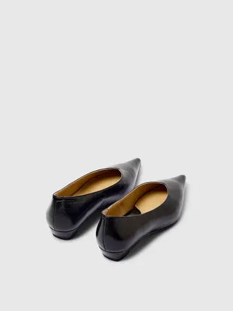 Isla Leather Pump, Black