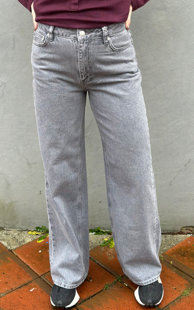W Wide Jeans, Lt. Grey