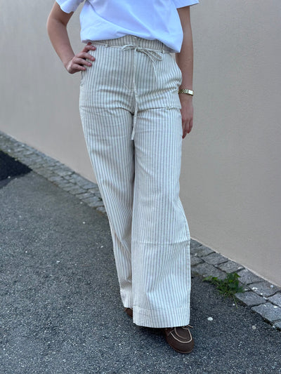Johanne HW Striped Belted Long Pants, Birch/Chestnut