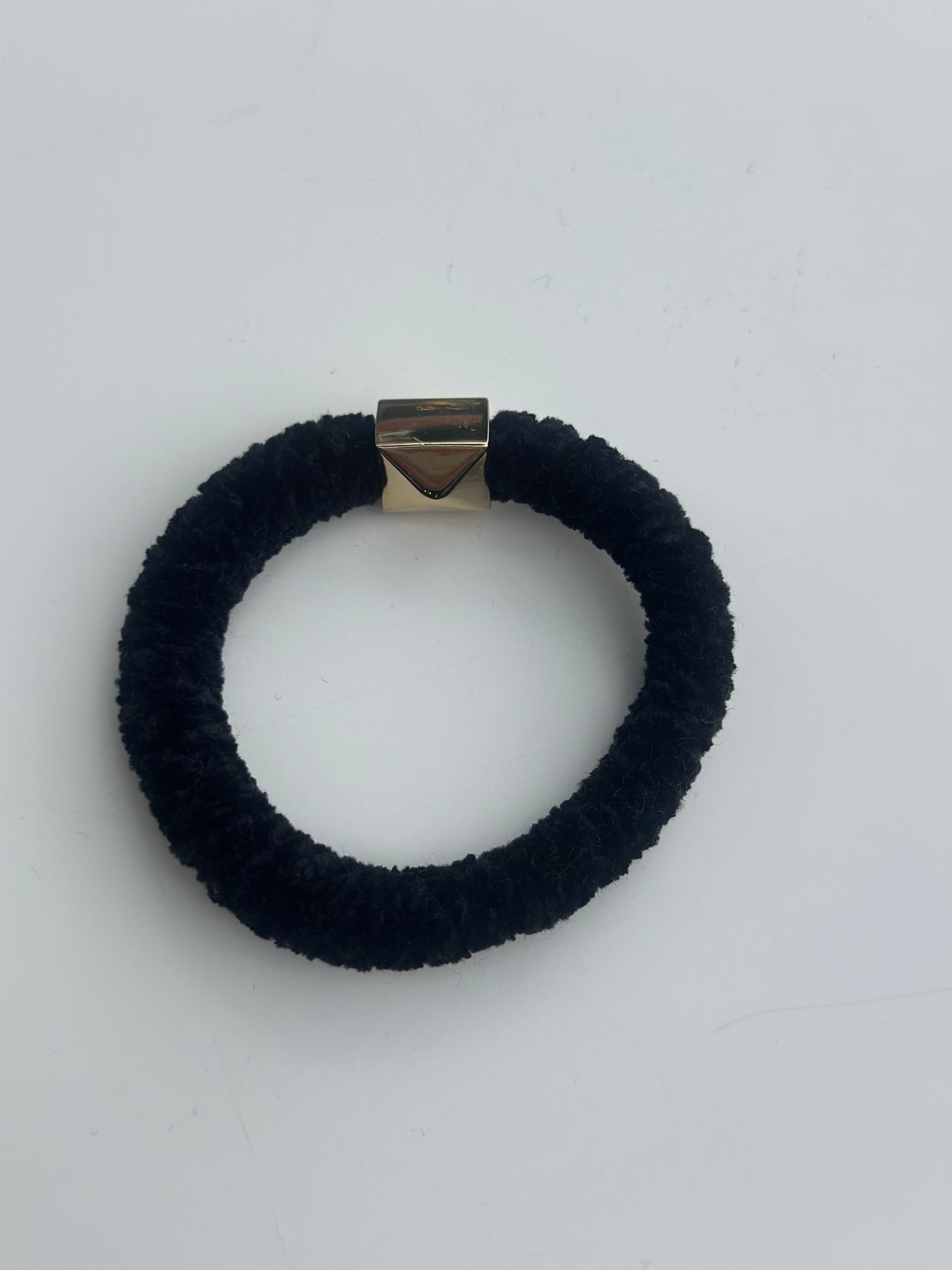 Fluffy Fat Hair Tie w/Gold, Black